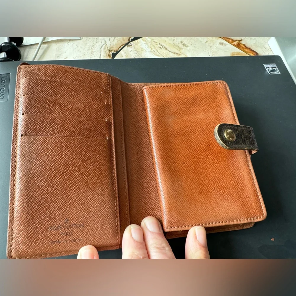 Louis Vuitton Viennois Bifold Kisslock Wallet - Very Good Condition - Picture 4 of 8